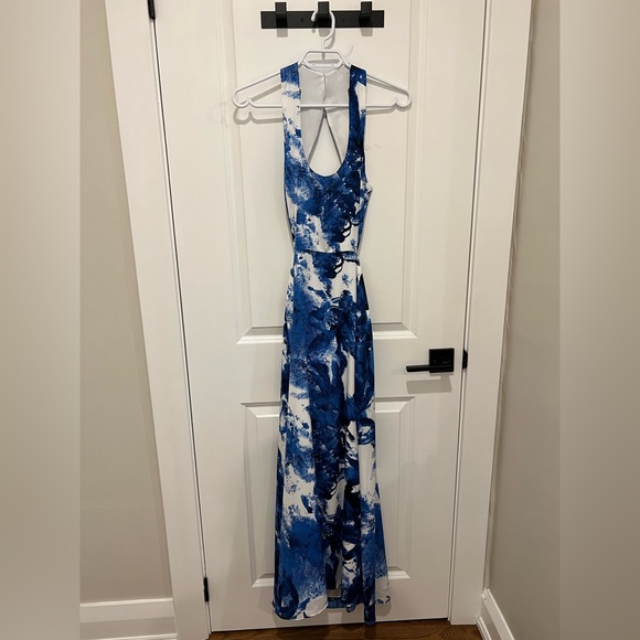 Aritzia Talula Peek A Boo maxi dress size S - Picture 2 of 9